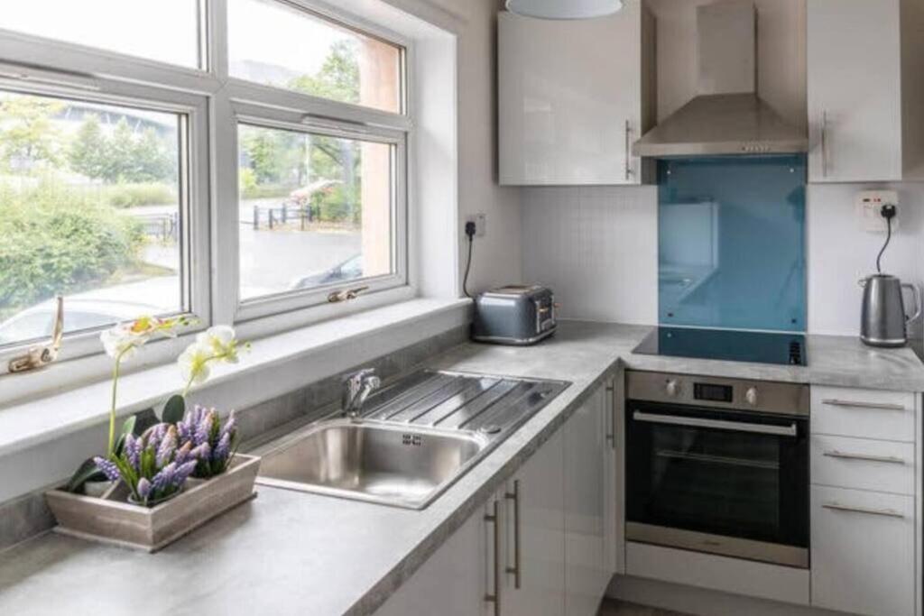 Cosy 1 Bed With Parking In City Centre Apartment Glasgow Luaran gambar